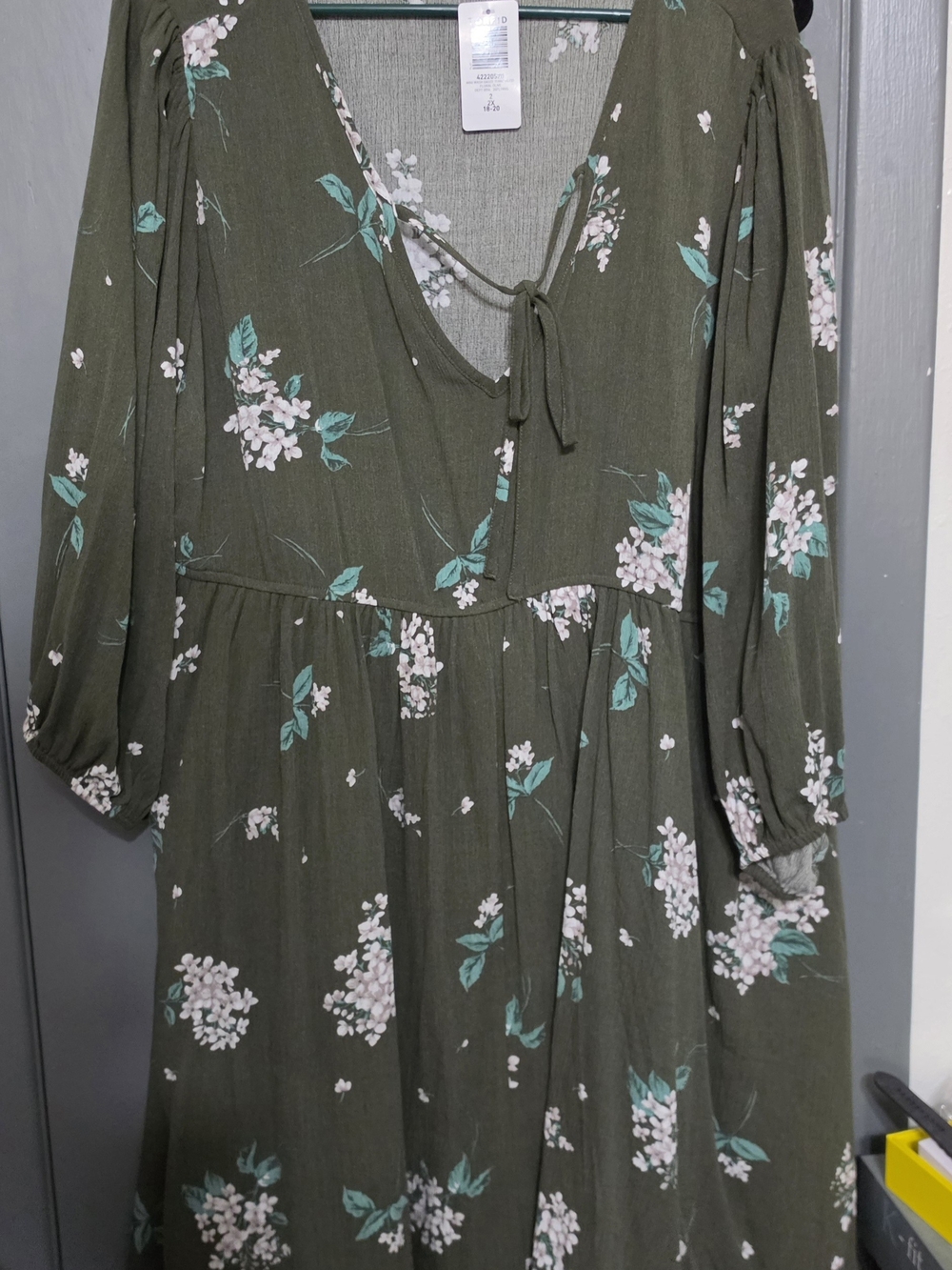 torrid 2 Olive Green Floral Long Sleeve Mini Dress